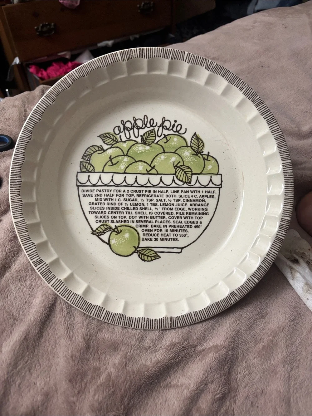 Vintage Royal China Country Harvest Ceramic Apple Pie Recipe Baking Plate 11”